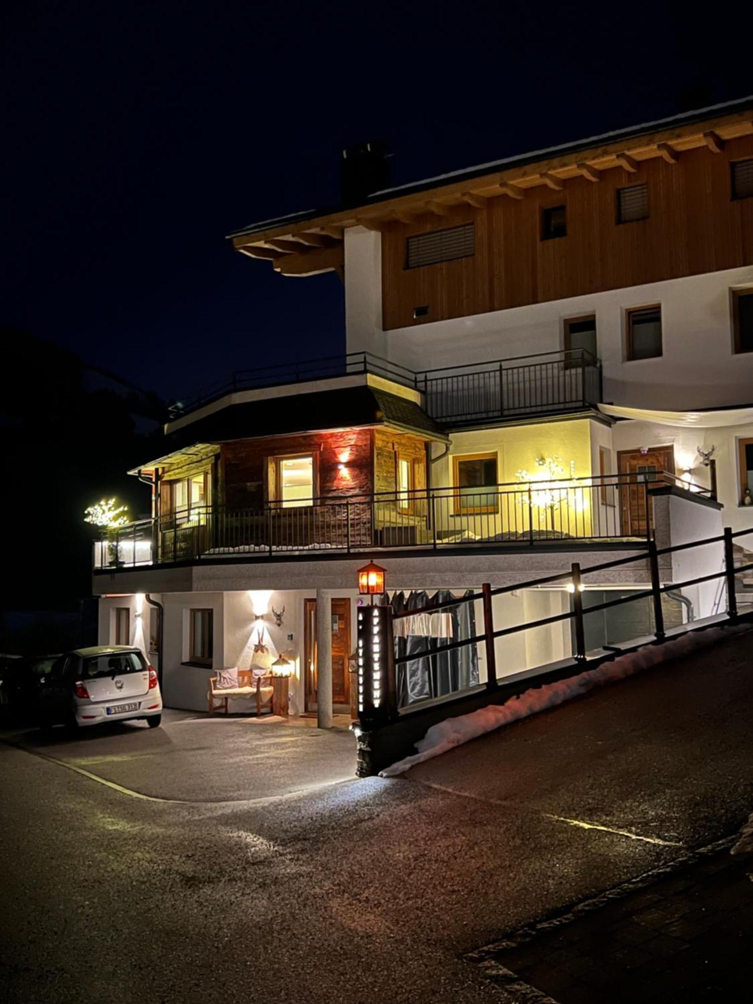 Alpine Lodge Brixen Brixen im Thale Esterno foto
