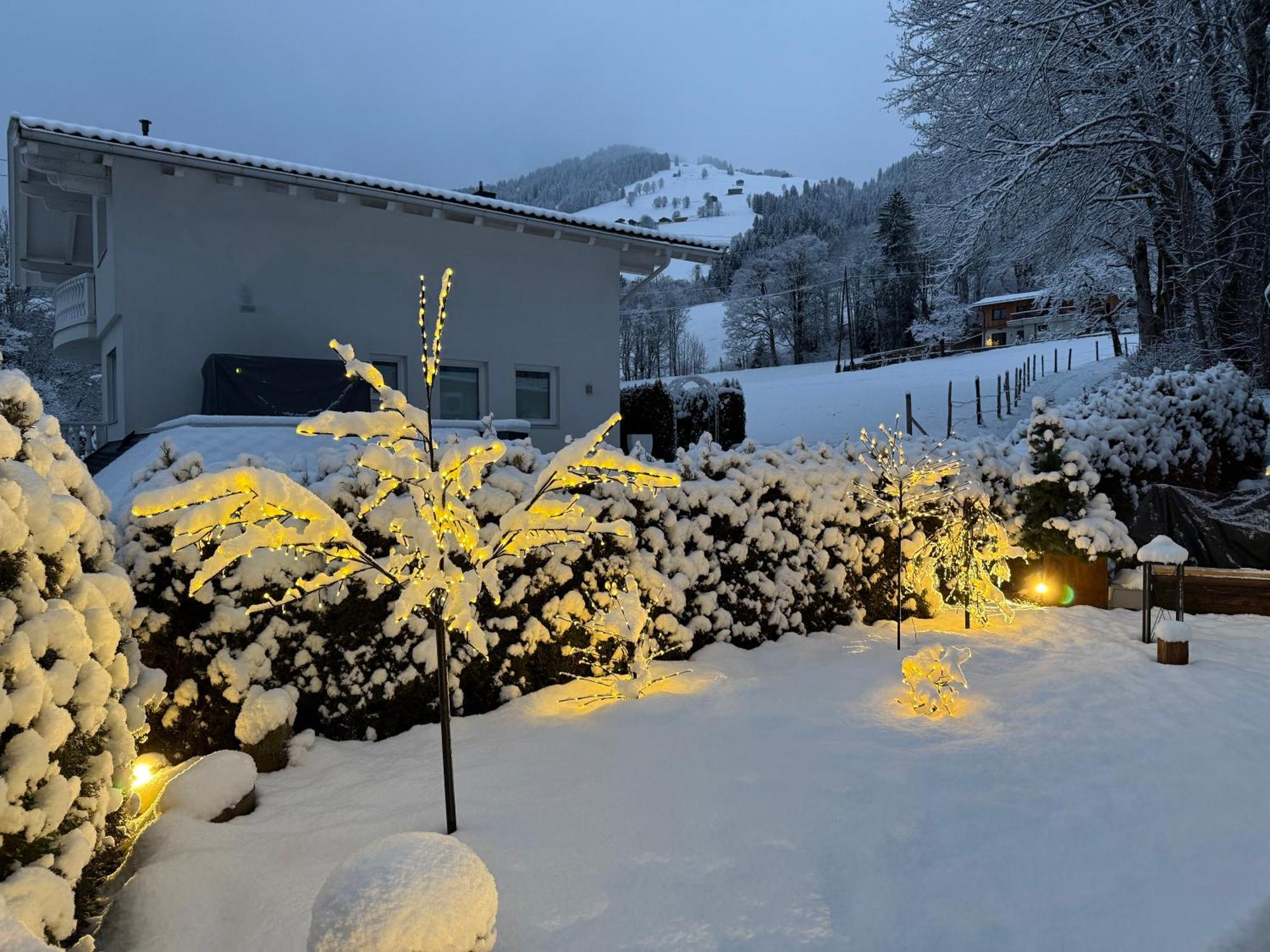 Alpine Lodge Brixen Brixen im Thale Esterno foto